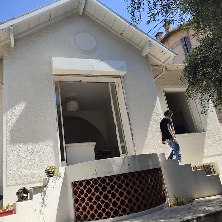 La Turquoise Bed & Breakfast Cannes Exterior photo